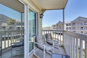 Walk to Pier & Beach: Coastal Condo in Galveston!