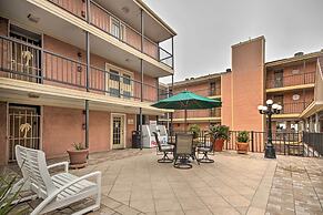 Walk to Pier & Beach: Coastal Condo in Galveston!