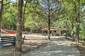 Remodeled Cabin w/ Fire Pit on Norfork Lake!