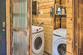 Remodeled Cabin w/ Fire Pit on Norfork Lake!