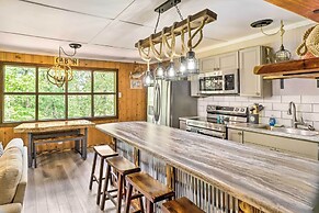 Remodeled Cabin w/ Fire Pit on Norfork Lake!