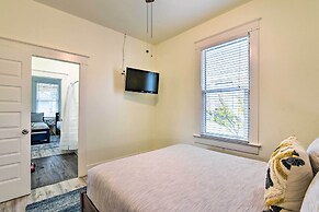 1/2 Mi to Beach & Seawall: Galveston Getaway!