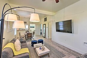 1/2 Mi to Beach & Seawall: Galveston Getaway!