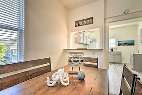 1/2 Mi to Beach & Seawall: Galveston Getaway!