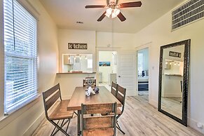 1/2 Mi to Beach & Seawall: Galveston Getaway!