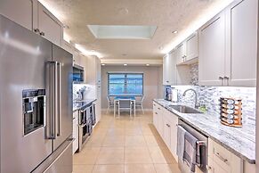 Naples Home: Private Pool & Grill ~ 1 Mi to Beach