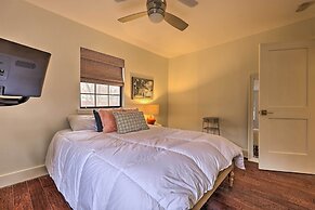 6 Mi to Dtwn Austin: Home w/ Screened Porch & Yard