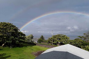 Quiet Kailua-kona Apt w/ Sunset & Ocean Views