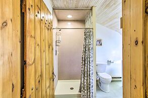 Cozy Sister Bay Getaway in Converted Barn!