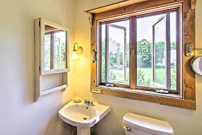 Cozy Sister Bay Getaway in Converted Barn!