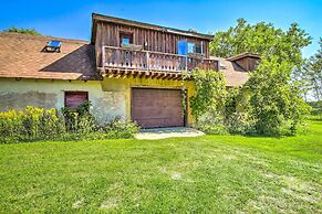 Cozy Sister Bay Getaway in Converted Barn!