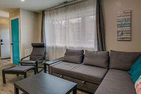 Walk to Beach & Boardwalk: Ocean City Condo