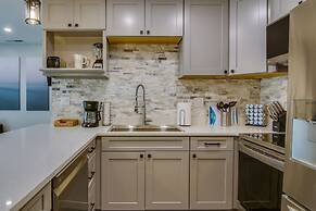 Walk to Beach & Boardwalk: Ocean City Condo