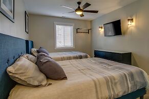 Walk to Beach & Boardwalk: Ocean City Condo