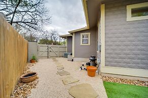 Fredericksburg Home w/ Pool ~ 1 Mi to Main Street!