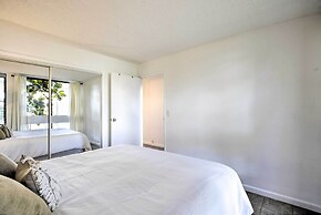 Big Island Condo w/ Pool Access: Walk to Beach!