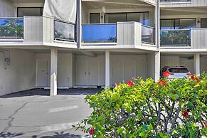 Big Island Condo w/ Pool Access: Walk to Beach!