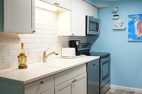 Pool & Beach Access: Villa on Hilton Head Island