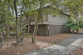 Remodeled Cottage on Sparrow Pond, Walk to Beach!