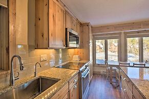 Ski-in Breck Condo: Walk to Shops & Restaurants!