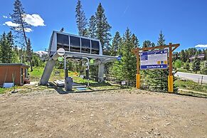 Ski-in Breck Condo: Walk to Shops & Restaurants!