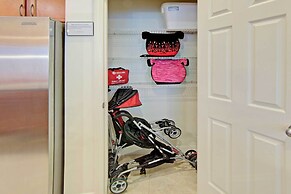 ~ 4 Mi to Disney: Compass Bay Resort Gem w/ Views