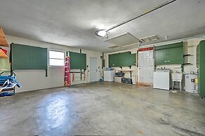 Sunny Largo Retreat: 4 Mi From Indian Rocks Beach!