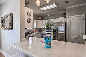 Grand Destin Getaway - Walk a Block to the Beach!