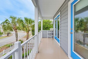 Grand Destin Getaway - Walk a Block to the Beach!