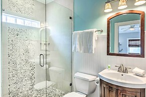 Grand Destin Getaway - Walk a Block to the Beach!