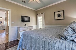 Grand Destin Getaway - Walk a Block to the Beach!