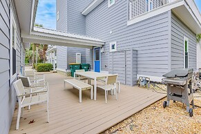 Grand Destin Getaway - Walk a Block to the Beach!