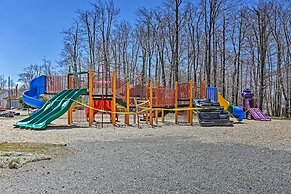 Tobyhanna Family Escape w/ Community Perks!