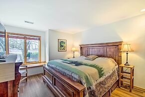 Wintergreen Condo w/ Balcony + Mountain Views!