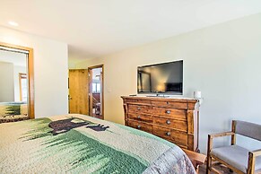 Wintergreen Condo w/ Balcony + Mountain Views!