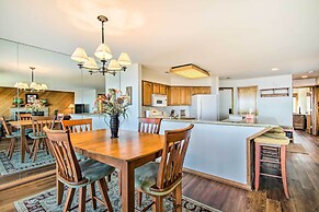 Wintergreen Condo w/ Balcony + Mountain Views!