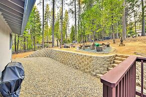 Near Fishing & Hiking: Pioneer Cabin w/ Decks