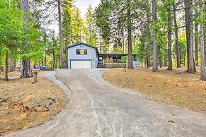 Near Fishing & Hiking: Pioneer Cabin w/ Decks