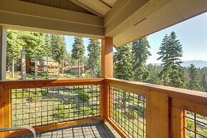 Lake Tahoe Views & Hot Tub: Stunning Luxury Home!