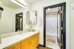 Ski-in/ski-out Solitude Condo w/ Rooftop Hot Tub!