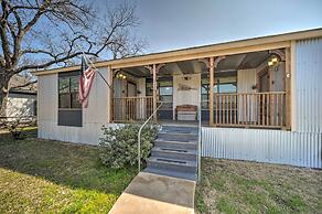 'the Barn' Texas Wine Country Vacation Rental