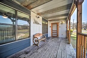 'the Barn' Texas Wine Country Vacation Rental