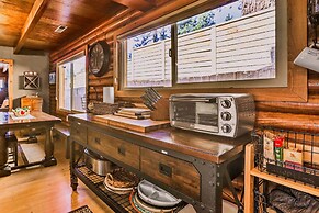 Dog-friendly Kings Beach Log Cabin w/ Hot Tub!