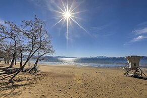 Dog-friendly Kings Beach Log Cabin w/ Hot Tub!