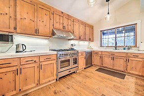 Furnished Deck: Cabin on Northstar Shuttle Route!