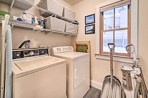 Furnished Deck: Cabin on Northstar Shuttle Route!