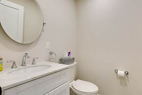 Renovated Family Home on Providence River!