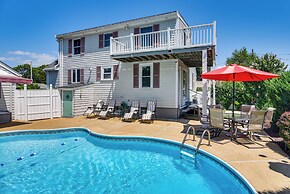 Bristol Home w/ Pool ~ 3 Mi to Dtwn & Beach!