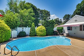 Bristol Home w/ Pool ~ 3 Mi to Dtwn & Beach!