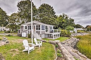 Charming Bristol Cottage w/ Private Beach!